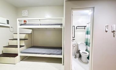 For Rent Torre Central  Near UST  Studio Furnished