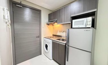 For Rent Torre Central  Near UST  Studio Furnished