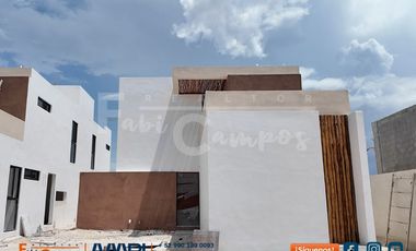 Casa en venta de 3 recámaras, muy cerca de playa de Chelem