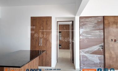 Casa en venta de 3 recámaras, muy cerca de playa de Chelem