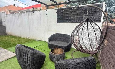 Amplia Casa Amoblada en Renta con espacioso garaje