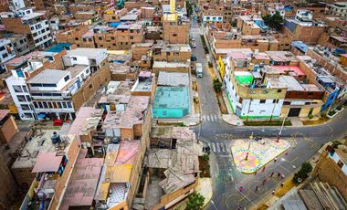 VENDO TERRENO ZDM DE 216.7 M2 EN URBANIZACIÓN CAYETANO HEREDIA, SMP