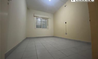 EXCELENTE CASA EN ALQUILER