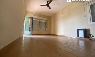 EXCELENTE CASA EN ALQUILER