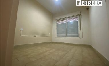 EXCELENTE CASA EN ALQUILER