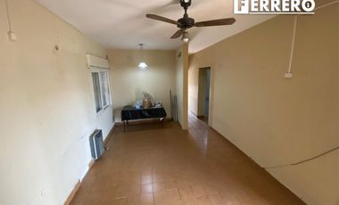 EXCELENTE CASA EN ALQUILER