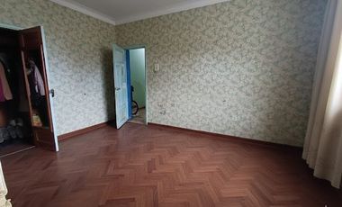 AMPLIA CASA PARA USO EMPRESARIAL