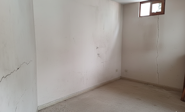 AMPLIA CASA PARA USO EMPRESARIAL