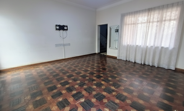 AMPLIA CASA PARA USO EMPRESARIAL