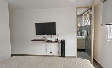 Apartamento de 3 alcobas y servicio en venta. Medellín - Conquistadores