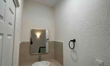 Hermosa casa, excelente ubicación a 5 minutos de angelopolis