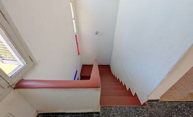 CASA 2 DORMITORIOS-PARRILLERO-GARAGE