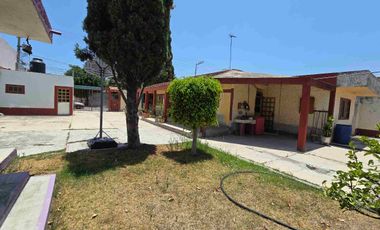 Terreno con casa en venta GRAN OPORTUNIDAD.