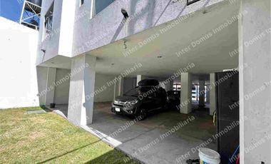 Departamento amueblado en Metepec, periodos semestrales o anuales. Servicios incluidos e Internet.