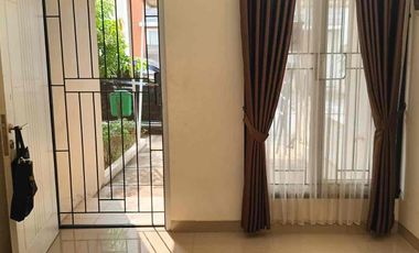 Termurah disewakan rumah di serpong  depan citra garden. Serpong