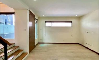 House For Rent Mahogany Place Acacia Estates Taguig 4 Bedroom Townhouse