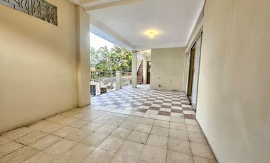 Propiedad con Proyección Rentera y Comercial – Oportunidad de Inversión.