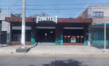 Propiedad Comercial, con locales comerciales y terraza, sobre Av. calzada independencia