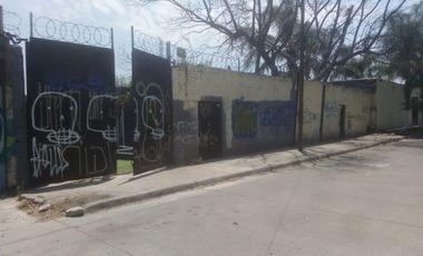 Propiedad Comercial, con locales comerciales y terraza, sobre Av. calzada independencia