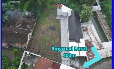 Kos 2 lantai Jl. Kabupaten, Jambon Jogja, 9 pintu, carport muat 2 mobil dan 12 motor lebih