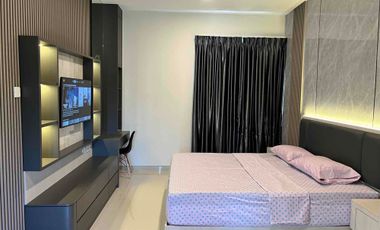 THE HOME AT SOUTHLINK VILLA BUNGALOW WITH GOLF COURSE