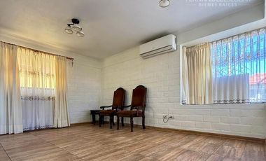 SAN ESTEBAN - ARRIENDA CASA 2D 2B 1E - COND. TOCORNAL