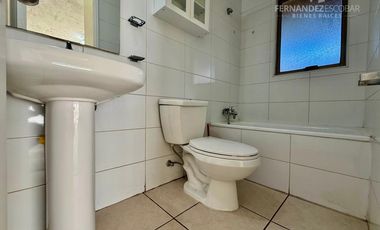 SAN ESTEBAN - ARRIENDA CASA 2D 2B 1E - COND. TOCORNAL