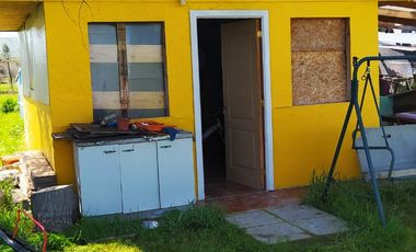 Linda Parcela 5000 m2, 100 construídos, 3dormitorios, 2 baños.