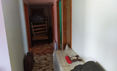 Linda Parcela 5000 m2, 100 construídos, 3dormitorios, 2 baños.