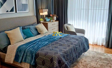 Townhouse for Rent with 3 Parking Slots in San Nicolas, Manila