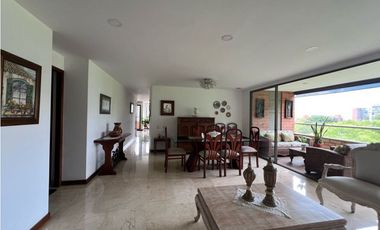 VENDO APARTAMENTO AGUACATALA POBLADO