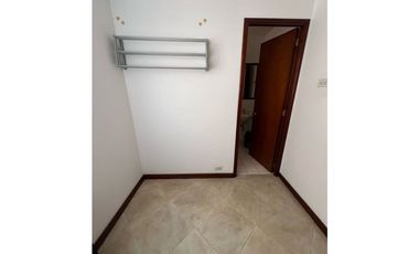 VENDO APARTAMENTO AGUACATALA POBLADO