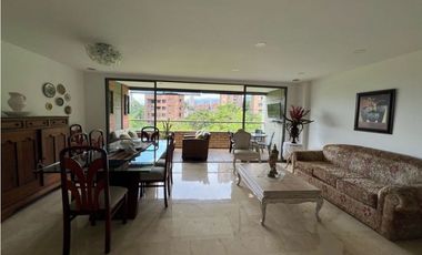 VENDO APARTAMENTO AGUACATALA POBLADO