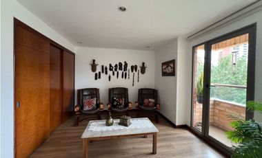 VENDO APARTAMENTO AGUACATALA POBLADO