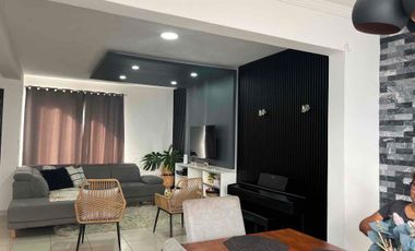 Casa en venta dentro de privada zona sur pte de la ciudad Frac San Agustín