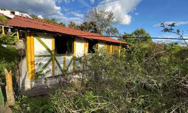 Vendo Finca por la Av. Condina
