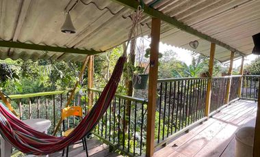 Vendo Finca por la Av. Condina