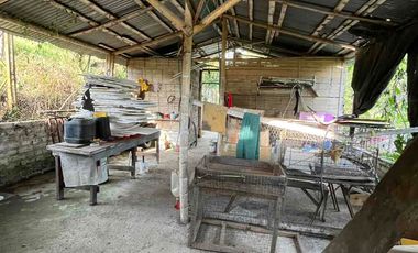 Vendo Finca por la Av. Condina