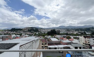 Departamento triplex en venta en sector Estancia Norte cerca de la avenida principal al norte de la ciudad de Loja