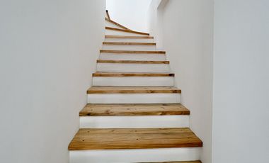 Departamento triplex en venta en sector Estancia Norte cerca de la avenida principal al norte de la ciudad de Loja