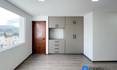 Departamento triplex en venta en sector Estancia Norte cerca de la avenida principal al norte de la ciudad de Loja