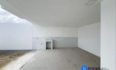 Departamento triplex en venta en sector Estancia Norte cerca de la avenida principal al norte de la ciudad de Loja