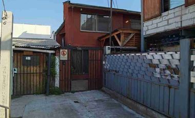 Se Vende Hermosa Casa en Villa Lo Arrieta – La Reina