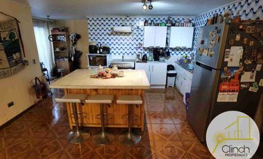 Se Vende Hermosa Casa en Villa Lo Arrieta – La Reina