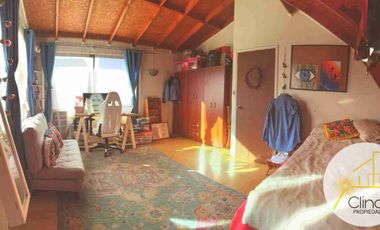 Se Vende Hermosa Casa en Villa Lo Arrieta – La Reina