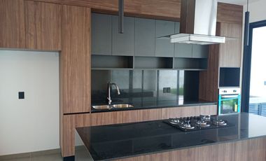 CASA EN VENTA EN ALAMOS TRES MARIAS MORELIA