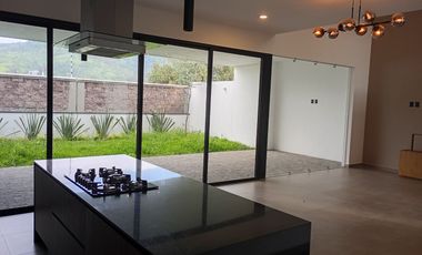 CASA EN VENTA EN ALAMOS TRES MARIAS MORELIA