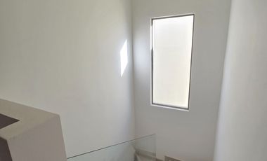 CASA AMUEBLADA DE RENTA EN CORSICA RESIDENCIAL MEXICALI