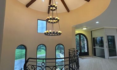 5BR Luxury Home – Ayala Greenfield Estates