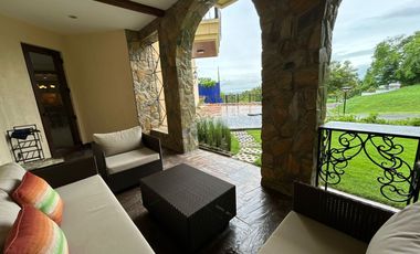 5BR Luxury Home – Ayala Greenfield Estates